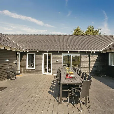 Beautiful In With Indoor Swimming Pool *