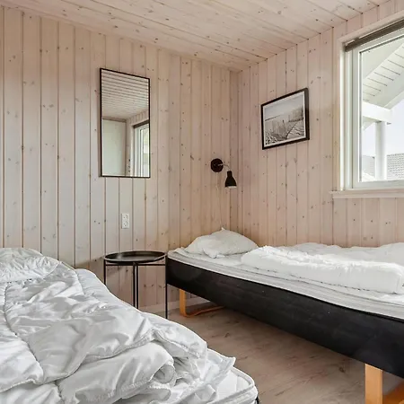 Stunning In With Sauna Ferienhaus