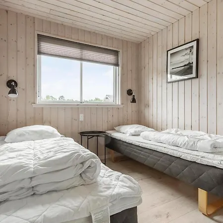 Stunning In With Sauna Ferienhaus