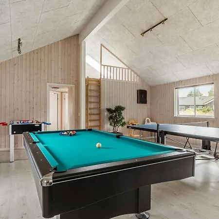 Stunning In With Sauna Ferienhaus Vejby